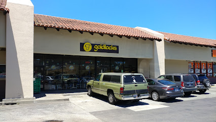 Goldilocks Bakeshop  Daly City  CA 
