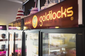 Goldilocks Bakeshop  Carson  CA