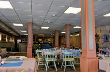 Puffins Restaurant  CT