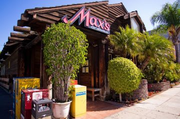 Max’s Restaurant  Glendale  CA