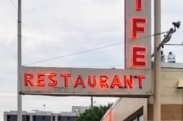 Fife’s Restaurant  AL