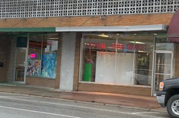 Vaphual Asian Market  IA